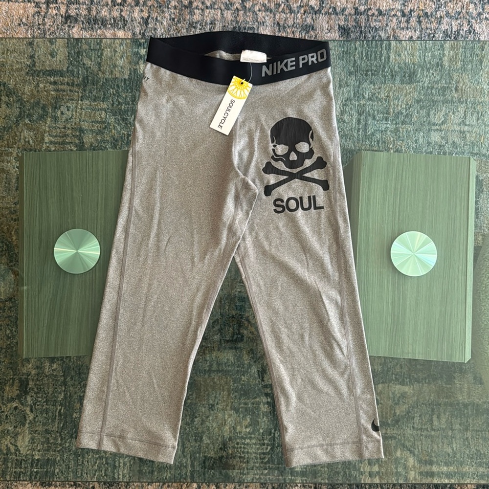 Nike Pro Dri Fit Capri